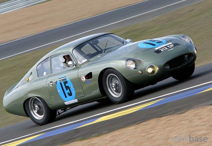 Aston Martin DP212