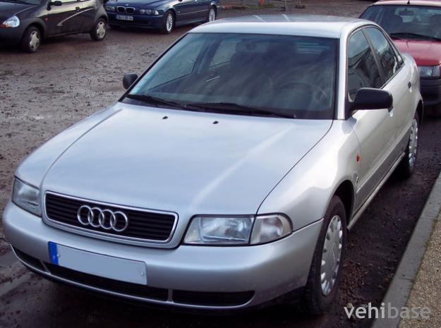 Audi A4 1.6