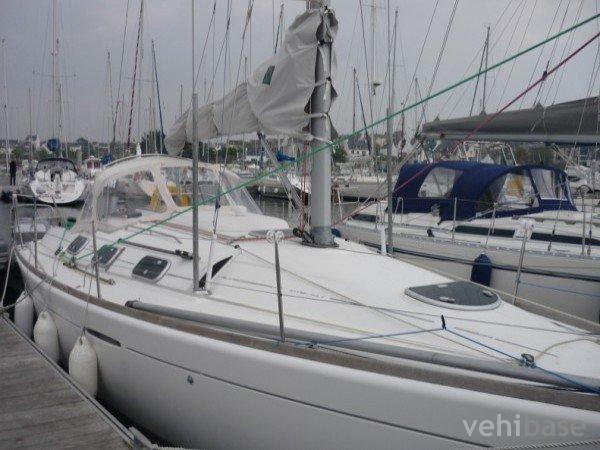 Beneteau First 33.7