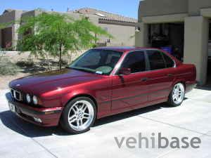 BMW 540i (E34)
