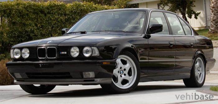 BMW M5 (E34)