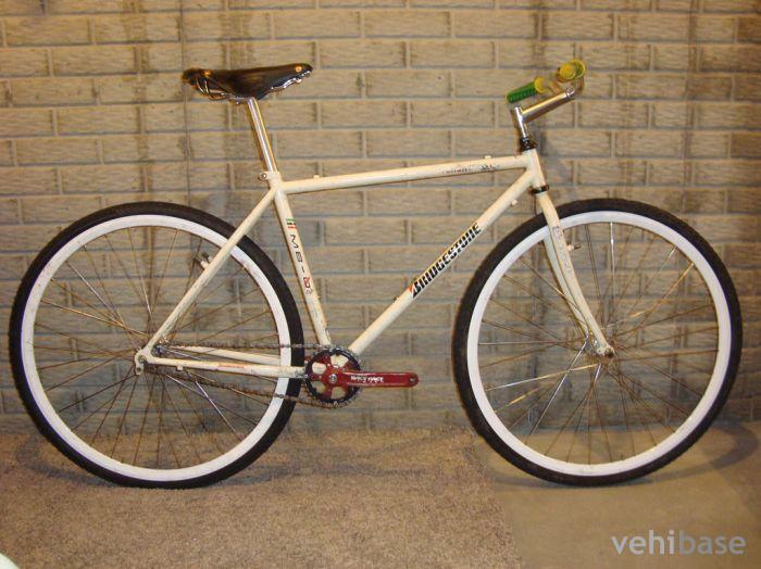 Bridgestone MB-0 Zip