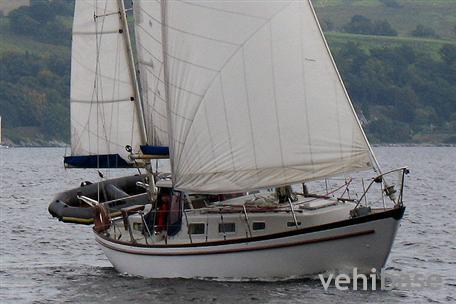 Camper & Nicholson 38