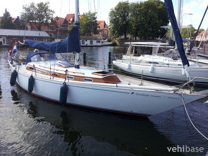 Camper & Nicholson 43