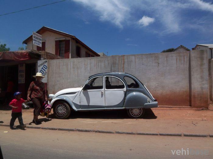 Citroen 2cv 4