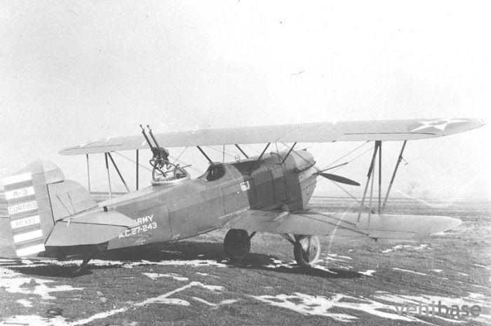 Curtiss A-4 Falcon