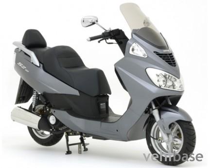 Daelim S2 125 FI Freewing