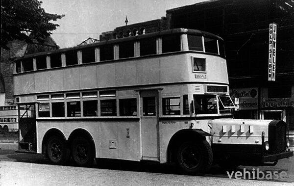Daimler-Benz Type D38