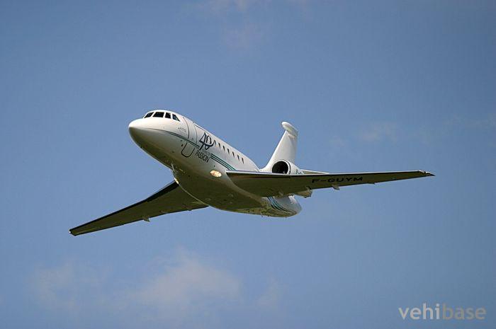 Dassault Falcon 40