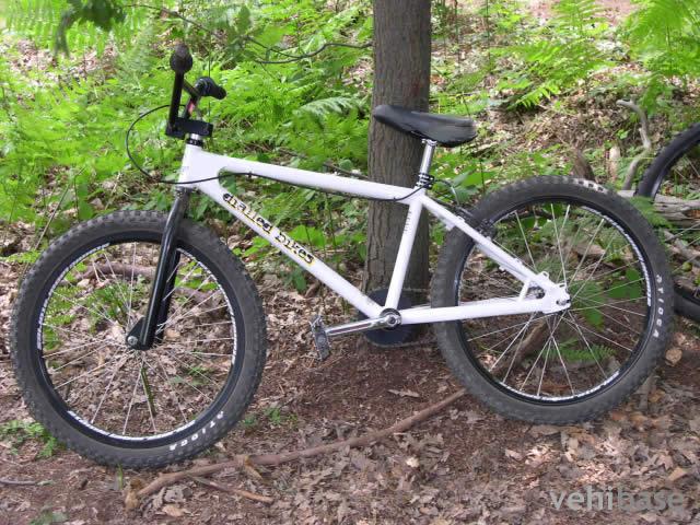 Dialled Bikes UK Flow