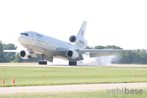 Douglas DC-10