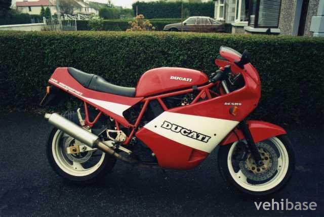 Ducati Supersport 900