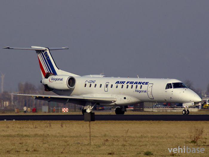 Embraer ERJ 135