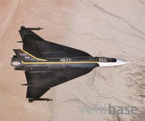 General Dynamics F-16XL
