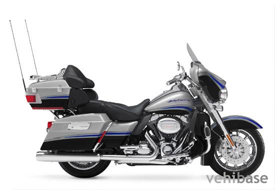 Harley-Davidson FLHTCUSE4 CVO Ultra Classic Electra Glide