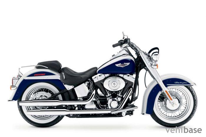 Harley-Davidson FLSTN Softail Deluxe