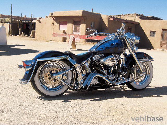 Harley-Davidson Heritage Softail Custom