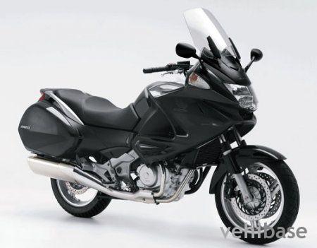 Honda Deauville 700
