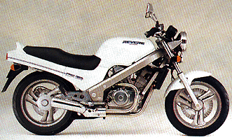 Honda NTV 650 Revere