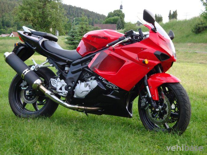 Hyosung GT 650