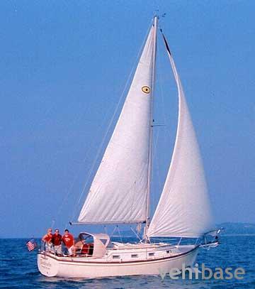 Island Packet 31