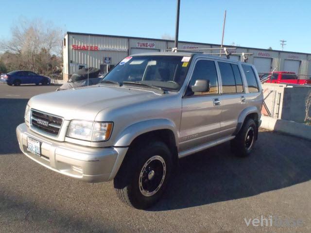 Isuzu Trooper S