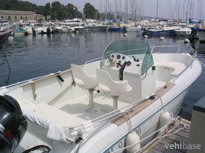 Jeanneau Cap Camarat 615