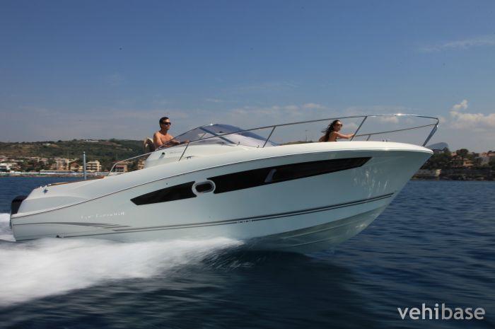Jeanneau Cap Camarat 8.5 WA
