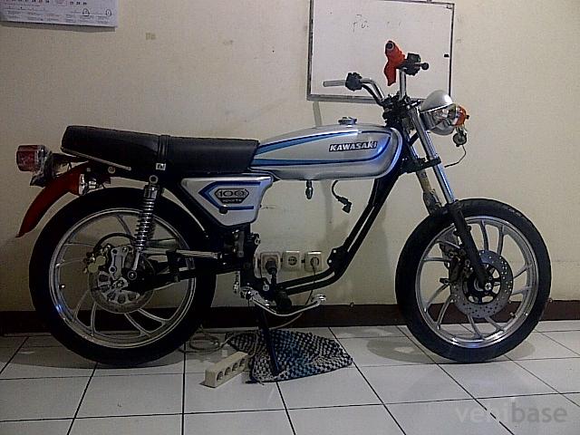 Kawasaki 100 G7 T