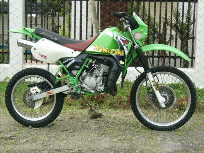 Kawasaki KMX 125