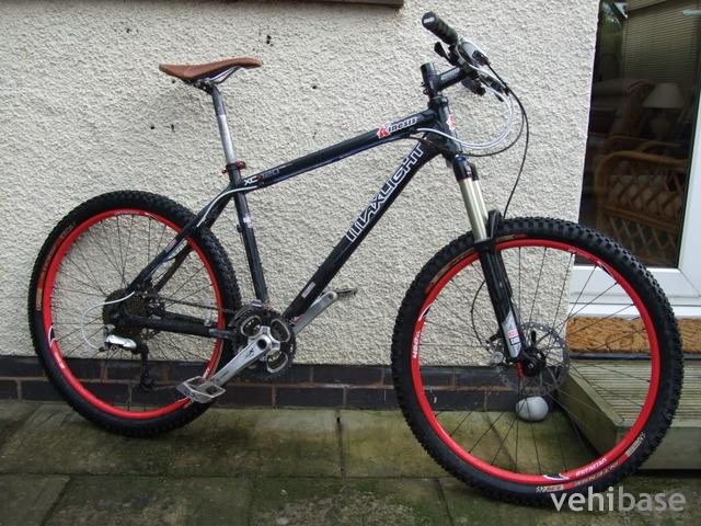 Kinesis Maxlight XC120