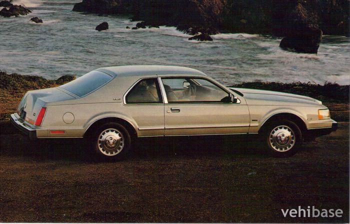 Lincoln Continental Mark VII