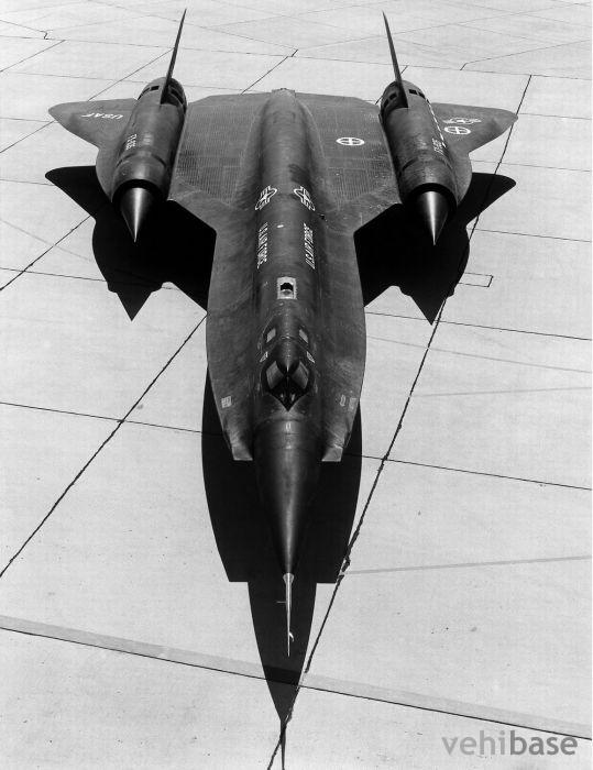 Lockheed YF-12