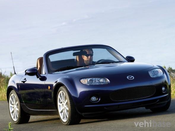 Mazda MX-5 Roadster Coupe 2.0
