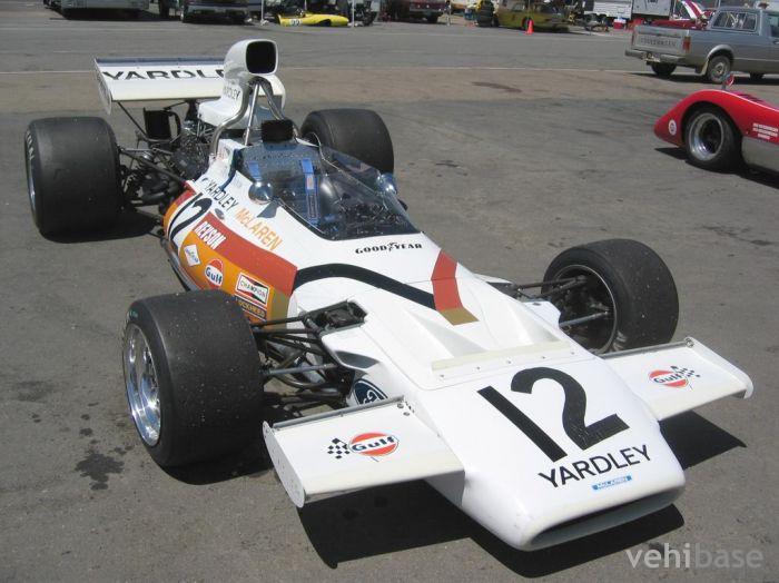 McLaren M19C