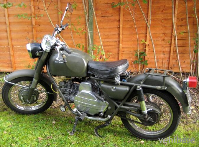Moto Guzzi Nuovo Falcone