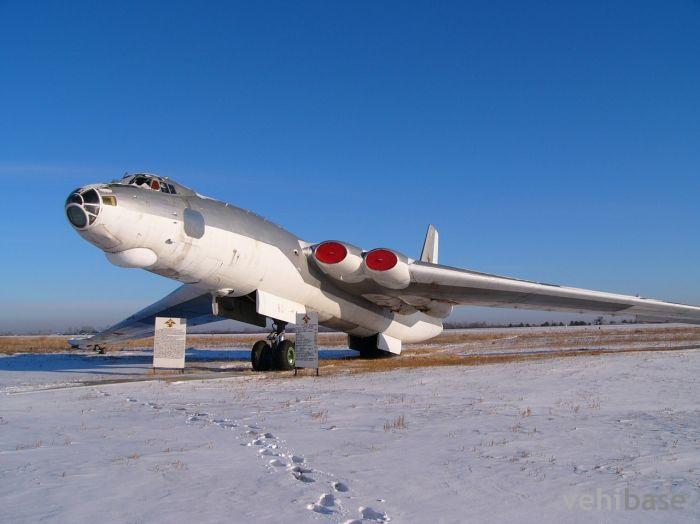 Myasishchev M-4