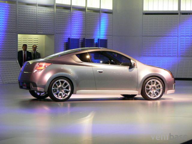 Nissan Azeal