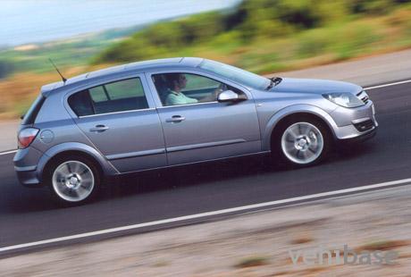Opel Astra C 2.0 T 200