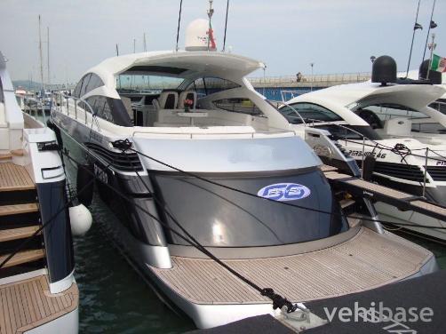 Pershing 56