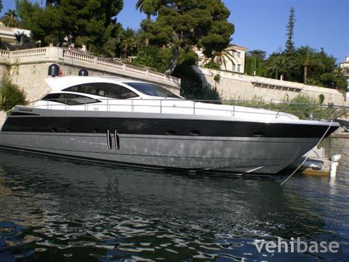 Pershing 62