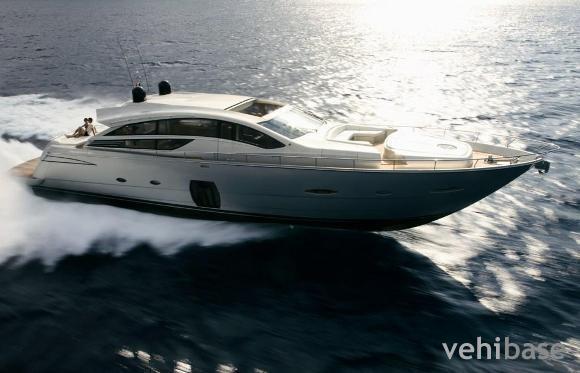 Pershing 80