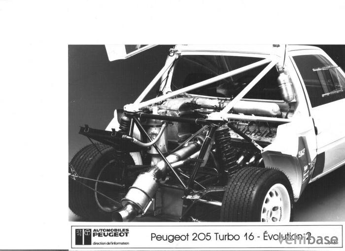 Peugeot 205 T16 Evolution 2