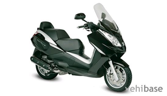 Peugeot Satelis 400