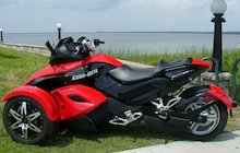 Can-Am Spyder Roadster