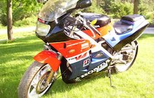 Honda VFR 400 NC24