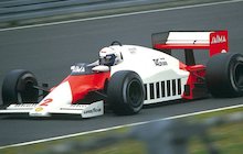McLaren MP4/2B