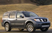 Nissan Pathfinder V8