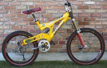 Santa Cruz Super 8