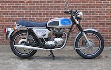 Triumph Bonneville T140V SIlver Jubilee